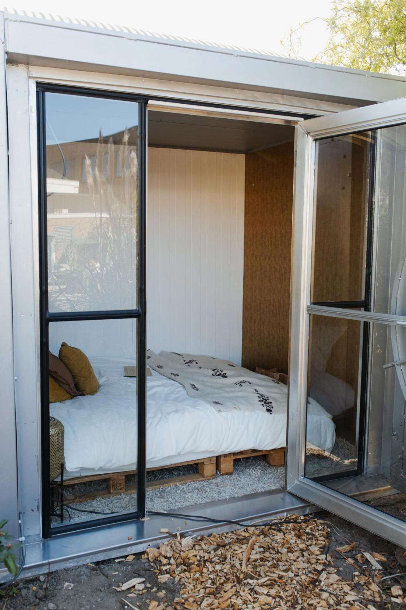 De Buitenkans Unique Cabins - Urban Camping Rotterdam Exterior photo