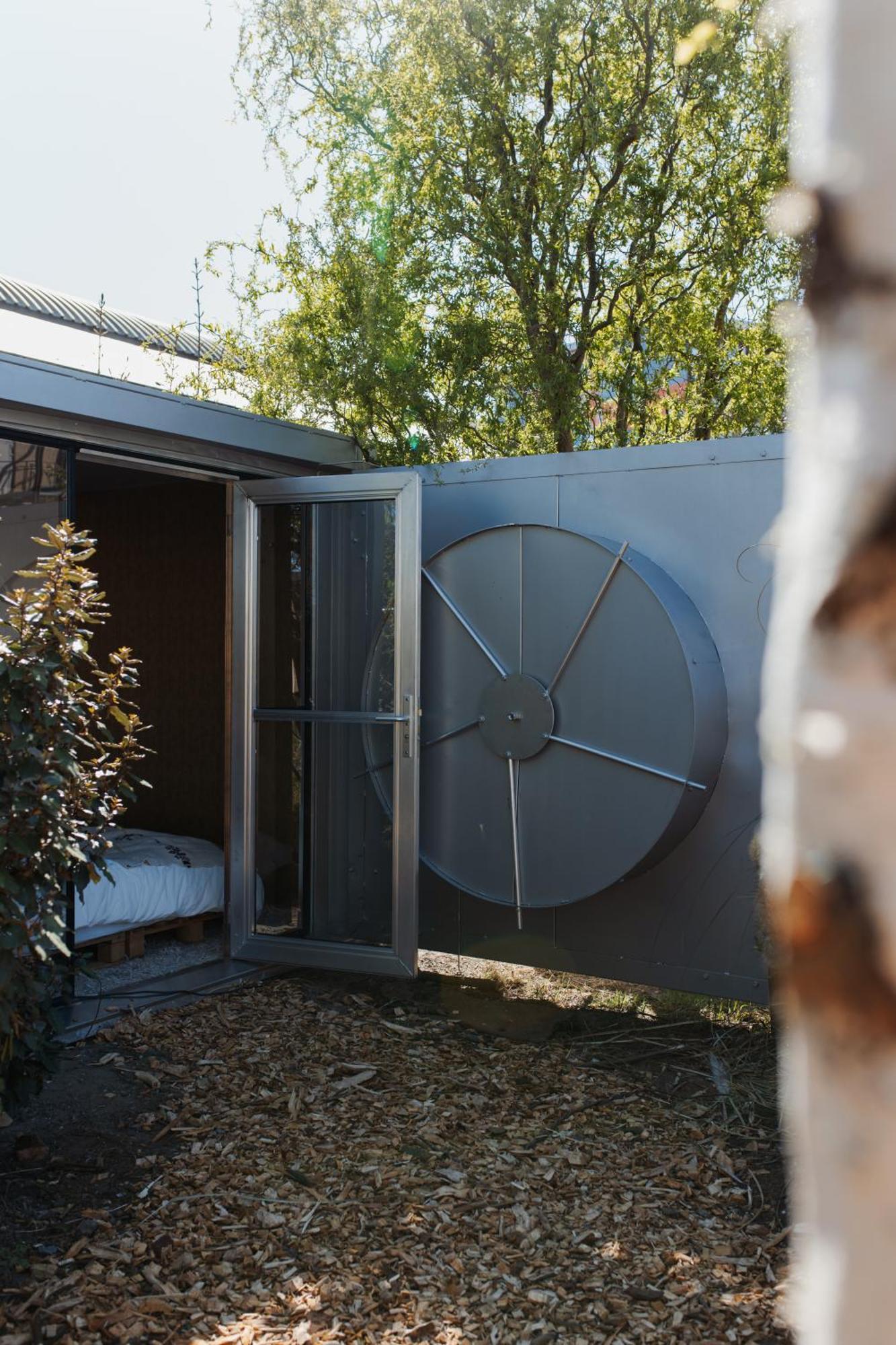 De Buitenkans Unique Cabins - Urban Camping Rotterdam Exterior photo